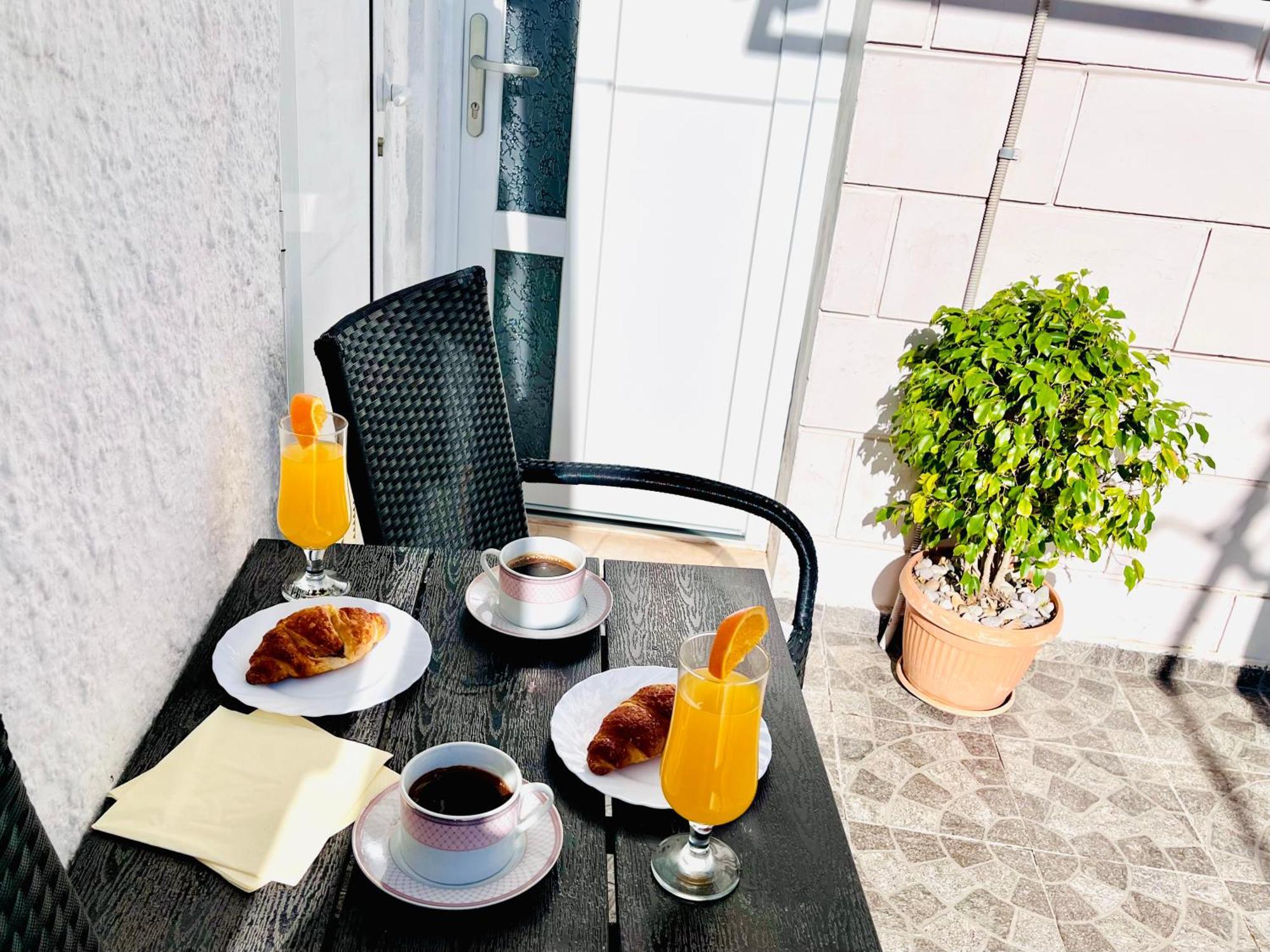 Apartments Monica Дубровник Номер фото